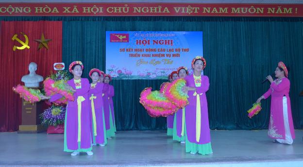 Câu lạc bộ thơ huyện Mê Linh sơ kết hoạt động 8 tháng đầu năm 2022 - Ảnh 5.