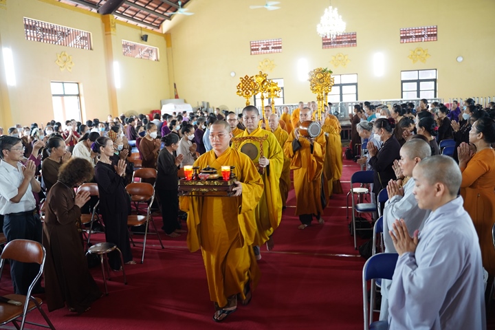 Hà Nội: Lễ tạ Pháp Hạ trường Trung Hậu và công bố quyết định trao tặng Huân chương lao động Hạng Ba cho TT. Thích Chiếu Tạng - Phật Sự Online - Ảnh 13.