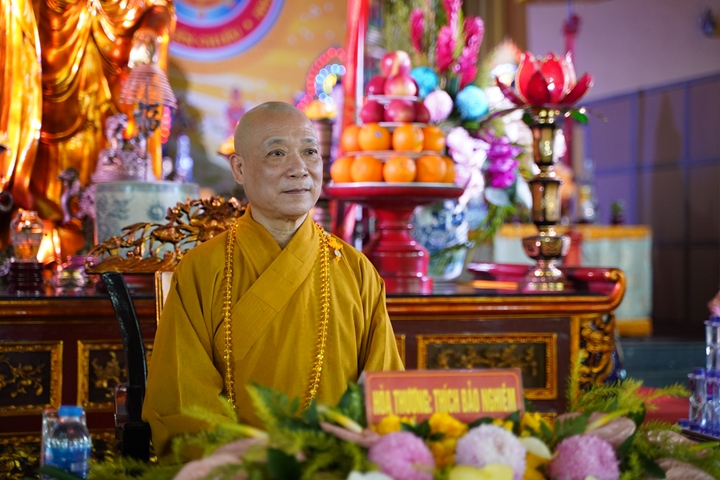 Hà Nội: Lễ tạ Pháp Hạ trường Trung Hậu và công bố quyết định trao tặng Huân chương lao động Hạng Ba cho TT. Thích Chiếu Tạng - Phật Sự Online - Ảnh 2.