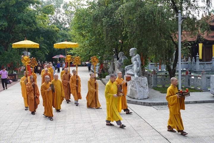 Hà Nội: Lễ tạ Pháp Hạ trường Trung Hậu và công bố quyết định trao tặng Huân chương lao động Hạng Ba cho TT. Thích Chiếu Tạng - Phật Sự Online - Ảnh 12.