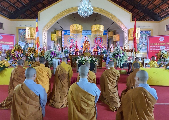 Hà Nội: Lễ tạ Pháp Hạ trường Trung Hậu và công bố quyết định trao tặng Huân chương lao động Hạng Ba cho TT. Thích Chiếu Tạng - Phật Sự Online - Ảnh 9.