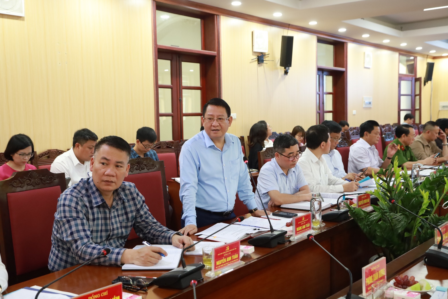 Đoàn giám sát của Ban Thường vụ Thành ủy làm việc với Ban Thường vụ Huyện ủy Mê Linh- Ảnh 4.
