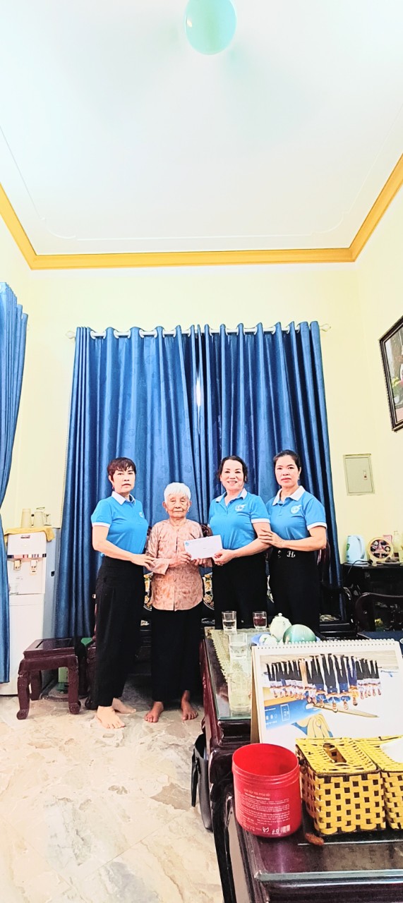 Hội LHPN xã Tiền Phong tổ chức các hoạt động chào mừng kỷ niệm 70 năm chiến thắng Điện Biên Phủ (07/5/1954 - 07/5/2024)- Ảnh 11.