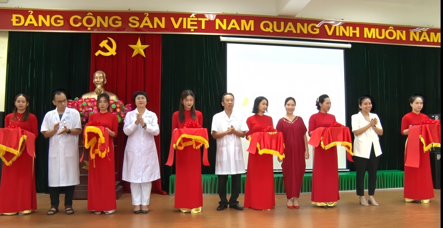 Bệnh viện Đa khoa huyện Mê Linh: Phát động tháng huyết áp và kỷ niệm ngày Quốc tế điều dưỡng- Ảnh 2. Bệnh viện Đa khoa huyện Mê Linh: Phát động tháng huyết áp và kỷ niệm ngày Quốc tế điều dưỡng- Ảnh 2.
