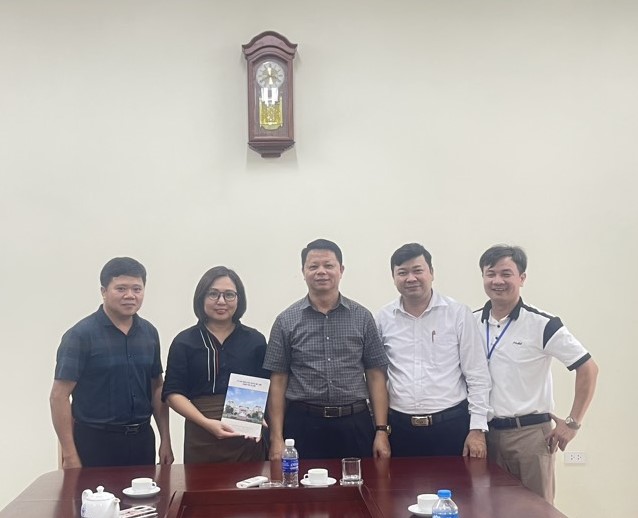 Phó Chủ tịch UBND Huyện Lê Văn Khương thăm, động viên các điểm thi tốt nghiệp THPT năm 2024- Ảnh 1.