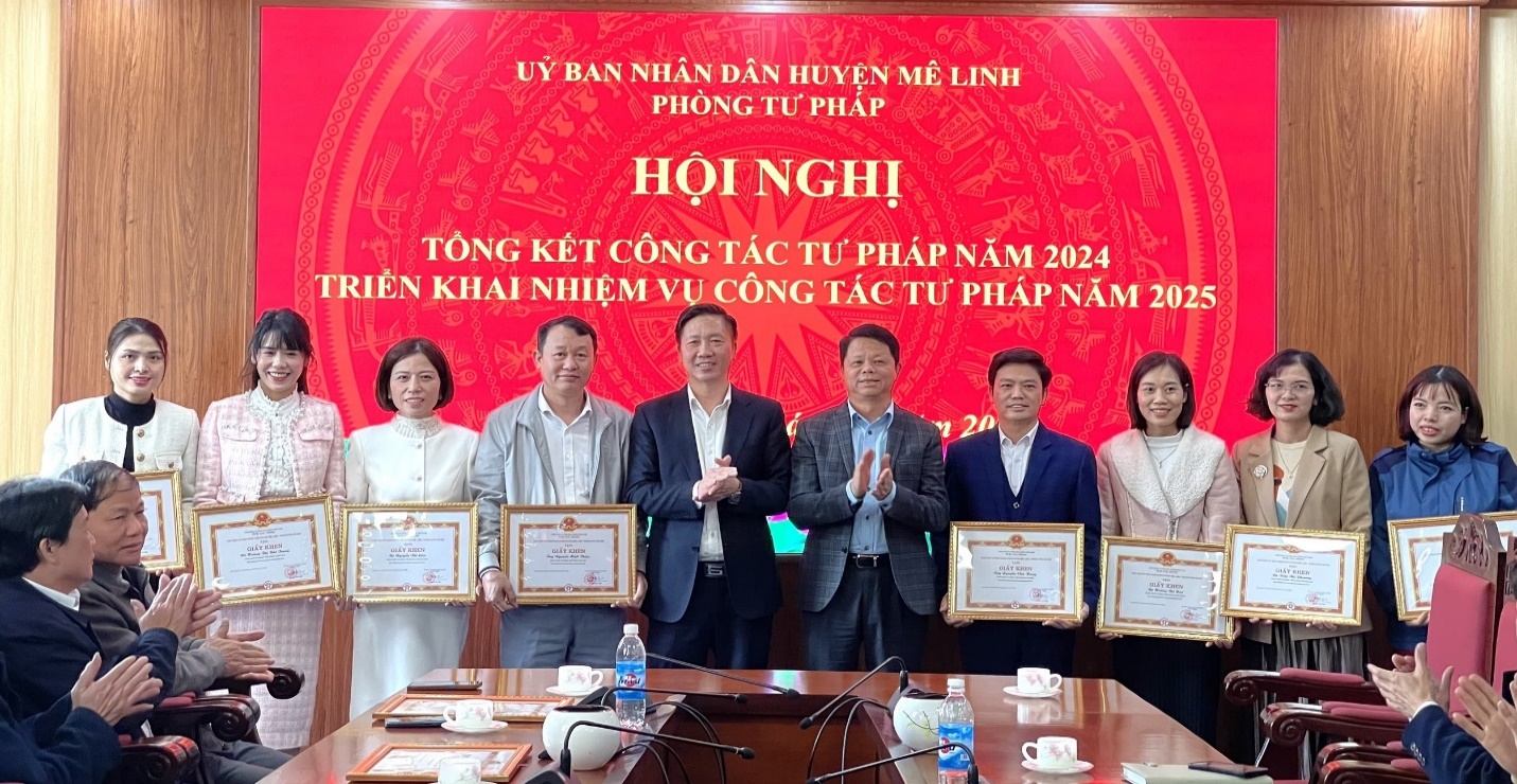 Mê Linh tổng kết công tác Tư pháp năm 2024, triển khai nhiệm vụ năm 2025- Ảnh 2. C:\Users\Admin\Desktop\tp1.jpg