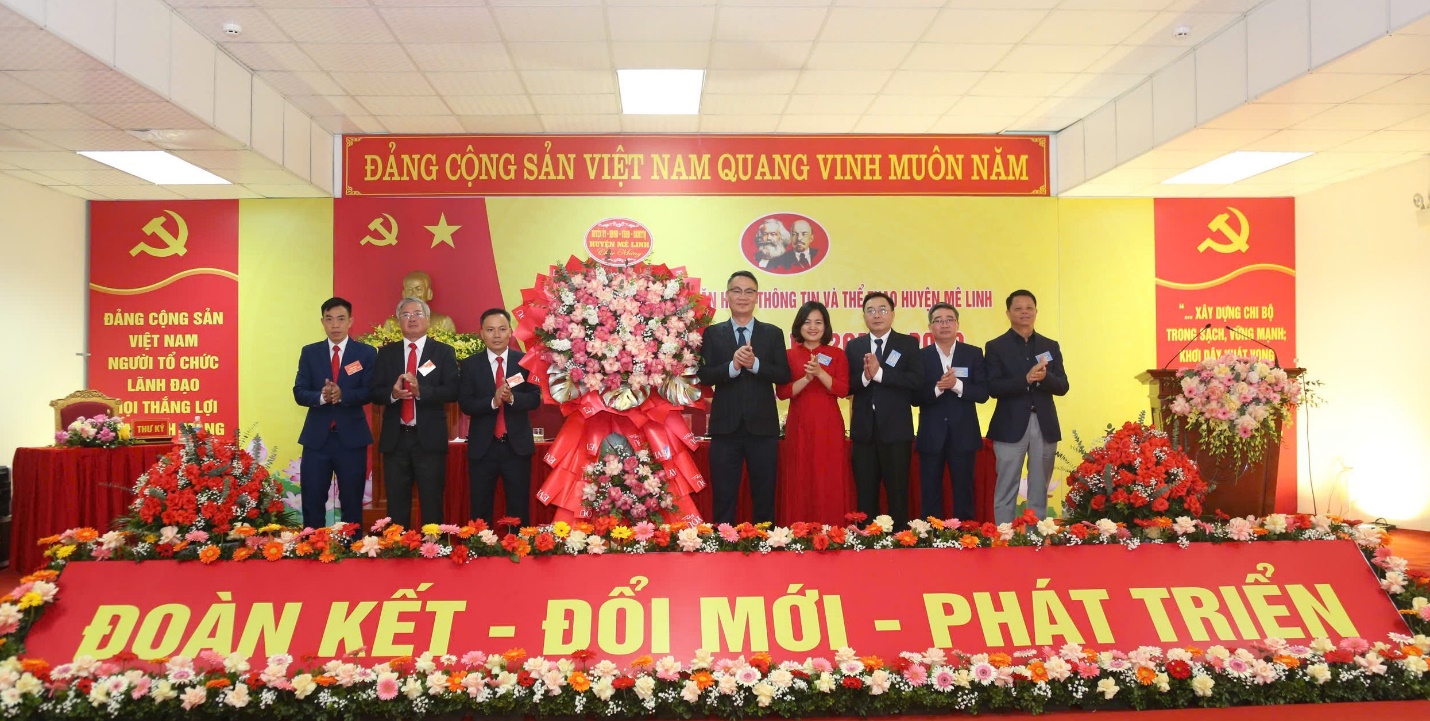 Đại hội điểm Chi bộ Trung tâm Văn hóa - Thông tin và Thể thao huyện Mê Linh thành công tốt đẹp- Ảnh 1.