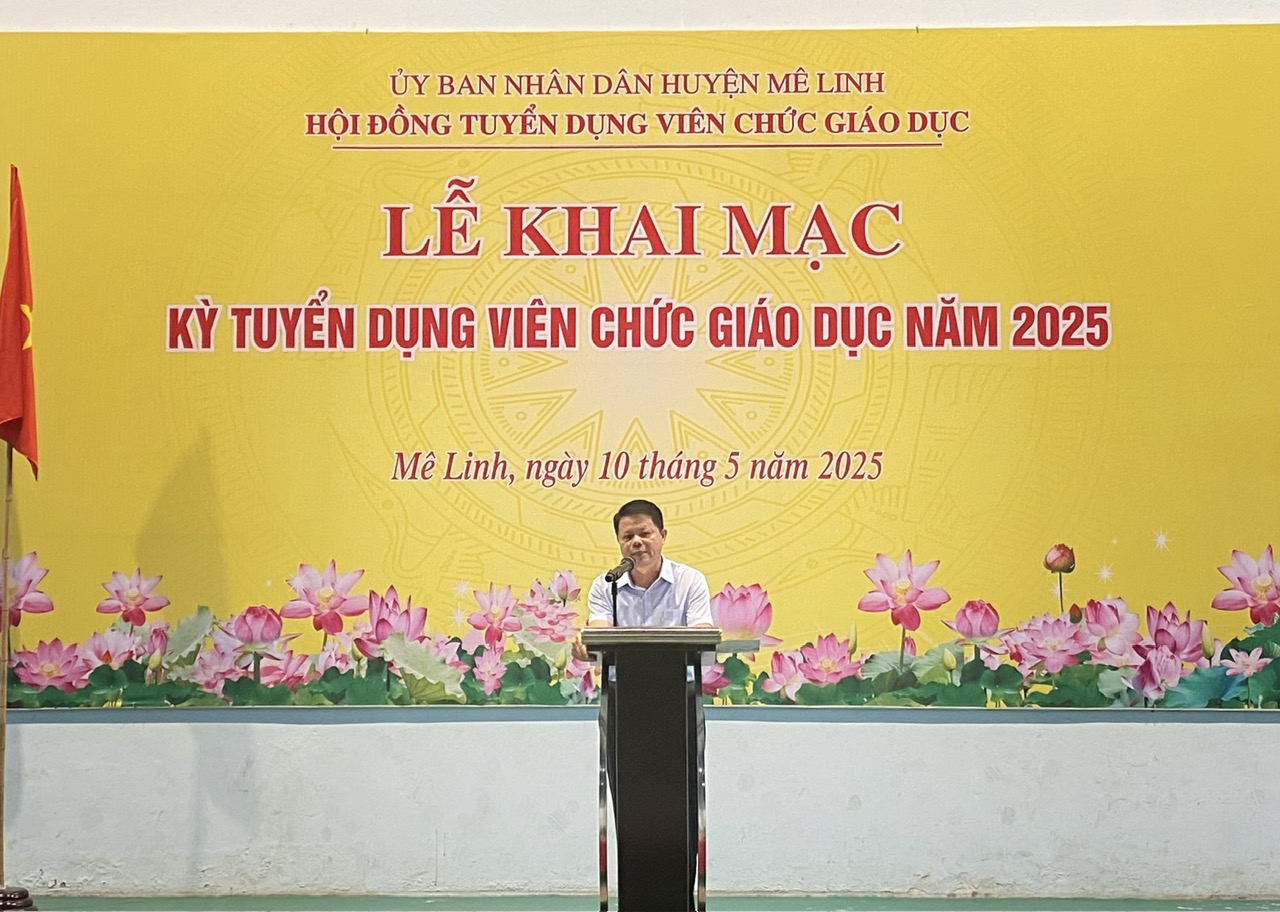 Huyện Mê Linh: Hơn 500 thí sinh tham dự kỳ thi tuyển dụng viên chức giáo dục năm 2025- Ảnh 2. Huyện Mê Linh: Hơn 500 thí sinh tham dự kỳ thi tuyển dụng viên chức giáo dục năm 2025- Ảnh 2.