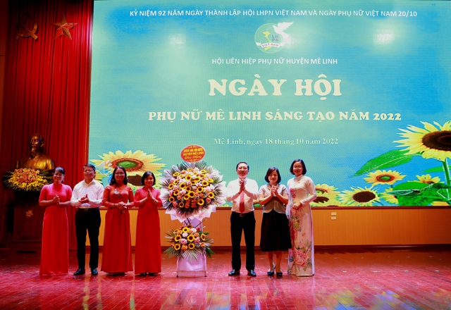 Ngày hội &quot;Phụ nữ Mê Linh sáng tạo&quot; nhân kỷ niệm 92 năm thành lập Hội LHPN Việt Nam và ngày Phụ nữ Việt Nam 20/10 - Ảnh 2.