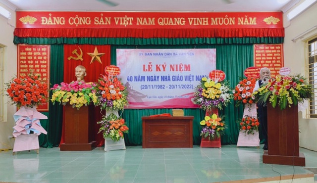 Xã Vạn Yên: Kỷ niệm 40 năm ngày Nhà giáo Việt Nam (20/11/1982-20/11/2022) - Ảnh 8.