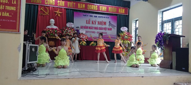 Xã Tự Lập long trọng tổ chức lễ kỷ niệm 40 năm ngày Nhà giáo Việt Nam (20/11/1982 – 20/11/2022) - Ảnh 14.