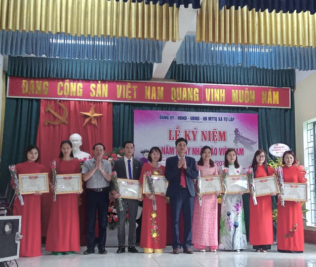 Xã Tự Lập long trọng tổ chức lễ kỷ niệm 40 năm ngày Nhà giáo Việt Nam (20/11/1982 – 20/11/2022) - Ảnh 6.