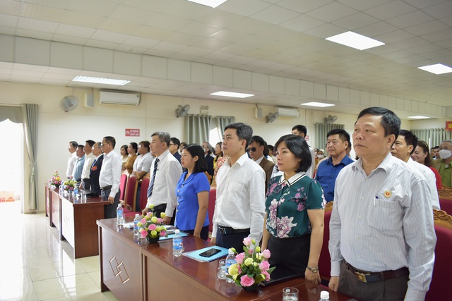 Hội Người mù huyện Mê Linh tổ chức thành công Đại hội đại biểu lần thứ VIII, nhiệm kỳ 2022 - 2027 - Ảnh 1.