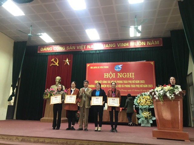 Hội LHPN xã Tiền Phong tổ chức hội nghị tổng kết công tác Hội và phong trào phụ nữ năm 2022, triển khai phương hướng nhiệm vụ công tác Hội và phong trào phụ nữ năm 2023 - Ảnh 2.