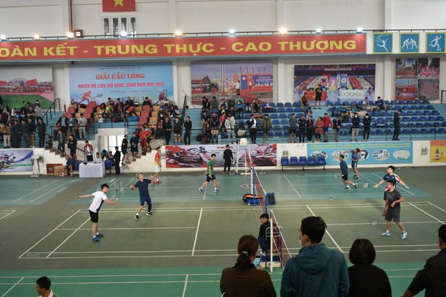 Giải Cầu lông mở rộng huyện Mê Linh năm 2022, chào năm mới 2023 - Ảnh 3. Giải Cầu lông mở rộng huyện Mê Linh năm 2022, chào năm mới 2023 - Ảnh 3.