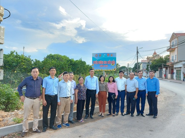Thị trấn Quang Minh: Sôi nổi các hoạt động chào mừng huyện Mê Linh đạt chuẩn nông thôn mới - Ảnh 1.