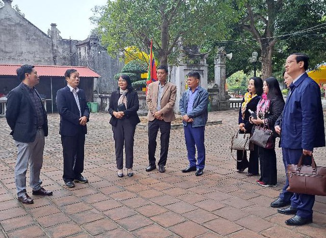 Đoàn giám sát của Thành phố giám sát tại huyện Mê Linh về công tác quản lý, bảo vệ và phát huy di sản văn hóa - Ảnh 1.