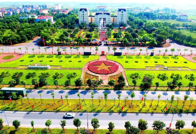 MÊ LINH RỰC RỠ CỜ HOA CHÀO ĐÓN XU N MỚI NH M DẦN 2022 - Ảnh 1. MÊ LINH RỰC RỠ CỜ HOA CHÀO ĐÓN XU N MỚI NH M DẦN 2022 - Ảnh 1.
