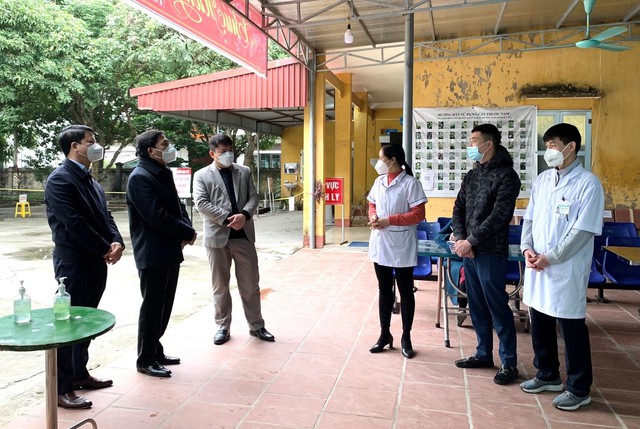 Đồng chí Nguyễn Thanh Liêm- Bí thư Huyện ủy kiểm tra công tác phòng, chống dịch tại thị trấn thị trấn Chi Đông, thị trấn Quang Minh và xã Tiền Phong - Ảnh 7.