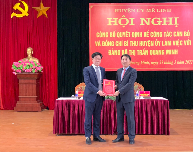 Thường trực Huyện ủy Mê Linh làm việc với Đảng ủy thị trấn Quang Minh - Ảnh 2.
