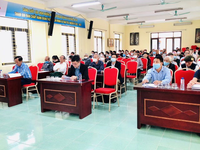 Đảng ủy xã Vạn Yên tổ chức quán triệt, tuyên truyền, triển khai thực hiện Kết luận, Quy định của Hội nghị lần thứ 04 Ban Chấp hành Trung ương Đảng (khóa XIII) - Ảnh 3.
