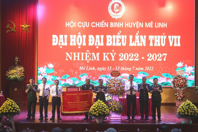 Đại hội Đại biểu Hội Cựu chiến binh huyện Mê Linh lần thứ VII, nhiệm kỳ 2022- 2027 - Ảnh 2. Đại hội Đại biểu Hội Cựu chiến binh huyện Mê Linh lần thứ VII, nhiệm kỳ 2022- 2027 - Ảnh 2.