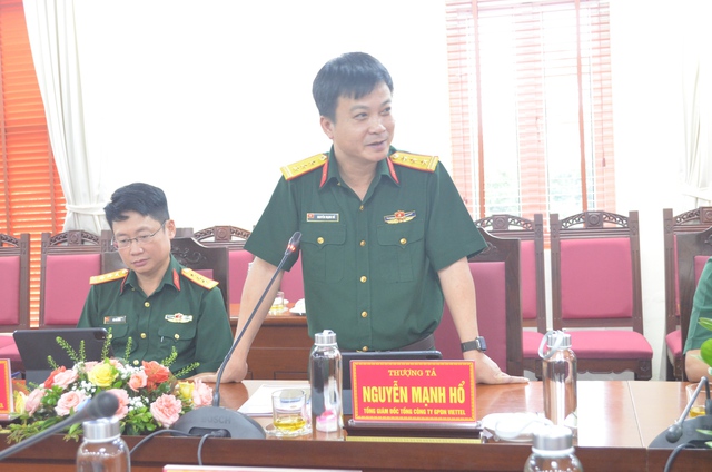 Lễ ký kết hợp tác về chuyển đổi số giữa huyện Mê Linh và Viettel Hà Nội - Ảnh 3.