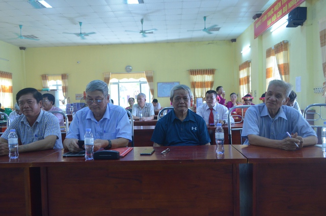 Câu lạc bộ thơ huyện Mê Linh sơ kết hoạt động 8 tháng đầu năm 2022 - Ảnh 2.