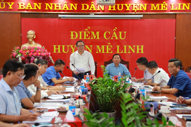 Sở Quy hoạch Kiến trúc Hà Nội làm việc với huyện Mê Linh về công tác quy hoạch liên quan đến tuyến đường Vành đai 4 và công tác quản lý quy hoạch trên địa bàn huyện - Ảnh 4.