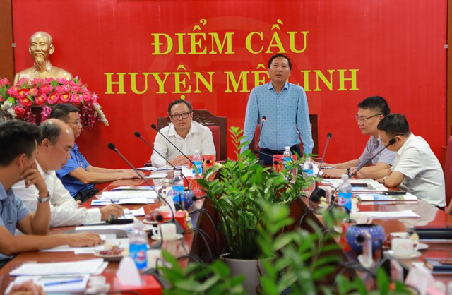 Sở Quy hoạch Kiến trúc Hà Nội làm việc với huyện Mê Linh về công tác quy hoạch liên quan đến tuyến đường Vành đai 4 và công tác quản lý quy hoạch trên địa bàn huyện - Ảnh 5.