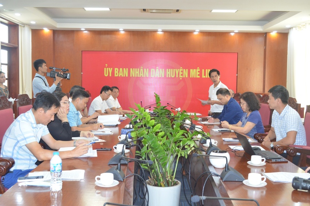 Đoàn phóng viên các cơ quan báo chí của Thành phố Hà Nội tác nghiệp thực tế tại huyện Mê Linh - Ảnh 1.