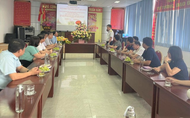 Đồng chí Bí thư Huyện ủy Nguyễn Thanh Liêm thăm, làm việc với Chi cục Thuế khu vực Sóc Sơn – Mê Linh nhân ngày truyền thống ngành Thuế - Ảnh 2. Đồng chí Bí thư Huyện ủy Nguyễn Thanh Liêm thăm, làm việc với Chi cục Thuế khu vực Sóc Sơn – Mê Linh nhân ngày truyền thống ngành Thuế - Ảnh 2.