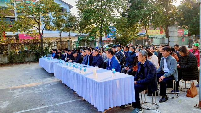 THỊ TRẤN QUANG MINH TỔ CHỨC LỄ PHÁT ĐỘNG TẾT TRỒNG CÂY “ĐỜI ĐỜI NHỚ ƠN BÁC HỒ” XUÂN QUÝ MÃO 2023 - Ảnh 7.