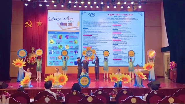 Ấn tượng Hội thi tuyên truyền viên giỏi trong vận động thực hiện Quy tắc ứng xử nơi công cộng trên địa bàn huyện Mê Linh năm 2023 - Ảnh 3. Ấn tượng Hội thi tuyên truyền viên giỏi trong vận động thực hiện Quy tắc ứng xử nơi công cộng trên địa bàn huyện Mê Linh năm 2023 - Ảnh 3.