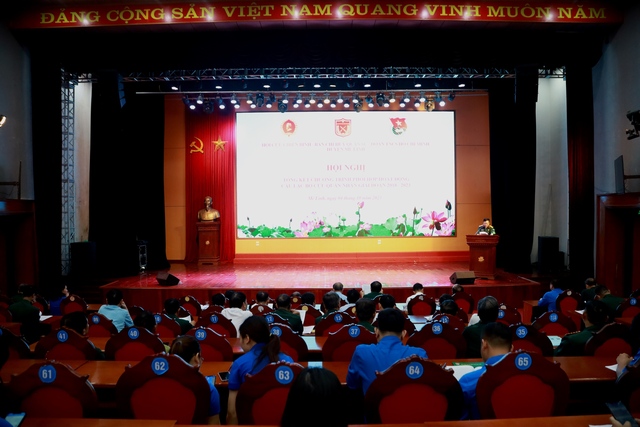 Mê Linh: Tổng kết chương trình phối hợp hoạt động Câu lạc bộ Cựu quân nhân giai đoạn 2018 - 2023 - Ảnh 1. Mê Linh: Tổng kết chương trình phối hợp hoạt động Câu lạc bộ Cựu quân nhân giai đoạn 2018 - 2023 - Ảnh 1.