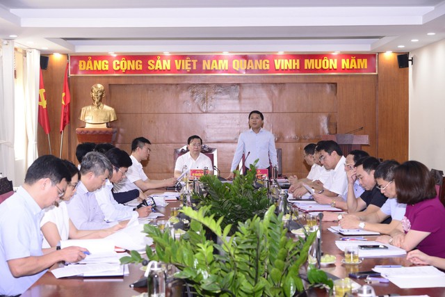 Sớm tháo gỡ khó khăn, vướng mắc trong quản lý xây dựng để Mê Linh phát triển theo hướng đô thị - Ảnh 2. Sớm tháo gỡ khó khăn, vướng mắc trong quản lý xây dựng để Mê Linh phát triển theo hướng đô thị - Ảnh 2.