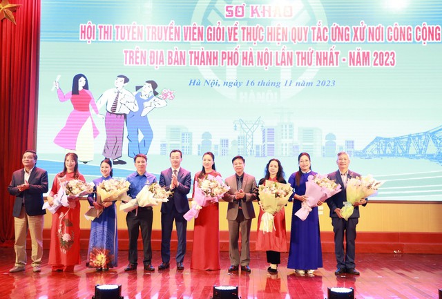 Cụm 3: Sôi nổi vòng sơ khảo Hội thi "Tuyên truyền viên giỏi tuyên truyền Quy tắc ứng xử nơi công cộng" năm 2023- Ảnh 1. Cụm 3: Sôi nổi vòng sơ khảo Hội thi "Tuyên truyền viên giỏi tuyên truyền Quy tắc ứng xử nơi công cộng" năm 2023- Ảnh 1.