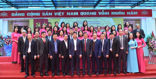 Trường THCS Chi Đông tổ chức Lễ đón Bằng công nhận trường chuẩn Quốc gia và Kỷ niệm 41 năm Ngày Nhà giáo Việt Nam- Ảnh 3. Trường THCS Chi Đông tổ chức Lễ đón Bằng công nhận trường chuẩn Quốc gia và Kỷ niệm 41 năm Ngày Nhà giáo Việt Nam- Ảnh 3.