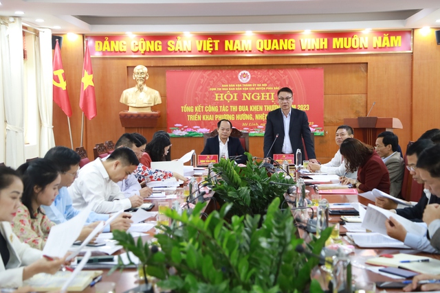 Cụm thi đua Ban Dân vận các Huyện phía Bắc Hà Nội tổng kết phong trào thi đua năm 2023, triển khai nhiệm vụ trọng tâm năm 2024- Ảnh 1. Cụm thi đua Ban Dân vận các Huyện phía Bắc Hà Nội tổng kết phong trào thi đua năm 2023, triển khai nhiệm vụ trọng tâm năm 2024- Ảnh 1.