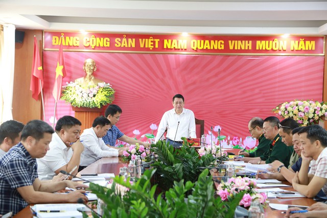 Hội đồng NVQS Huyện triển khai công tác tuyển quân năm 2024 - Ảnh 1. Hội đồng NVQS Huyện triển khai công tác tuyển quân năm 2024 - Ảnh 1.