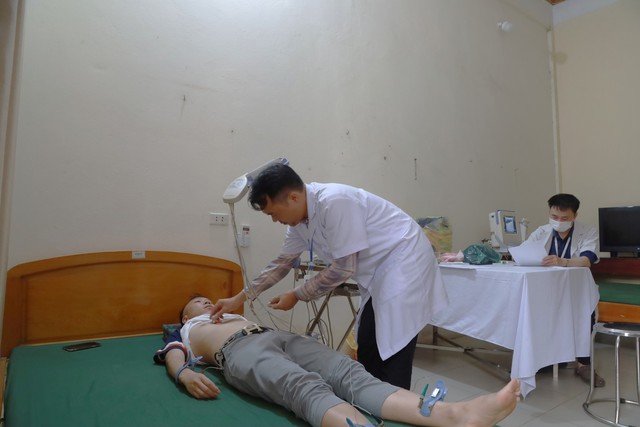 Mê Linh: 610 công dân tham gia khám sức khỏe nghĩa vụ quân sự năm 2024- Ảnh 3. Mê Linh: 610 công dân tham gia khám sức khỏe nghĩa vụ quân sự năm 2024- Ảnh 3.