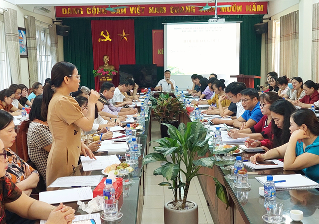Hội thảo tập bài giảng giáo dục truyền thống lịch sử, văn hoá, cách mạng huyện Mê Linh- Ảnh 2. Hội thảo tập bài giảng giáo dục truyền thống lịch sử, văn hoá, cách mạng huyện Mê Linh- Ảnh 2.