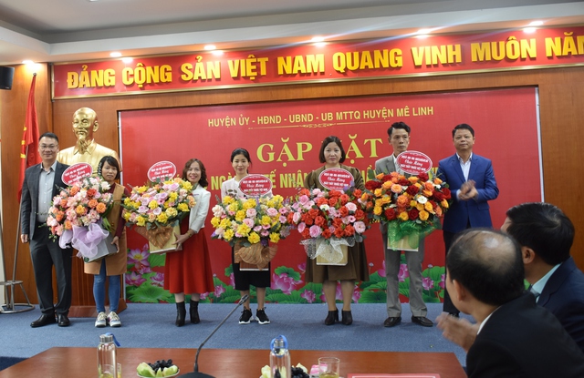 Gặp mặt kỷ niệm 68 năm Ngày Thầy thuốc Việt Nam (27/2/1955-27/2/2023) - Ảnh 5. Gặp mặt kỷ niệm 68 năm Ngày Thầy thuốc Việt Nam (27/2/1955-27/2/2023) - Ảnh 5.