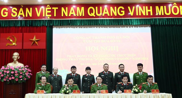 Cụm thi đua số 10 - Công an Thành phố Hà Nội phát động và ký giao ước thi đua năm 2023 - Ảnh 2. Cụm thi đua số 10 - Công an Thành phố Hà Nội phát động và ký giao ước thi đua năm 2023 - Ảnh 2.