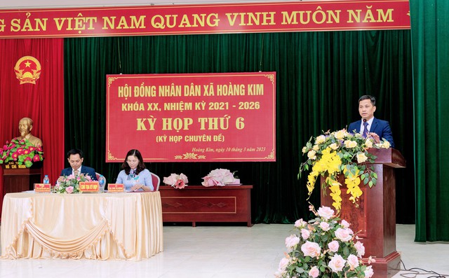 Ông Trần Văn Minh được bầu giữ chức Chủ tịch UBND xã Hoàng Kim - Ảnh 3.