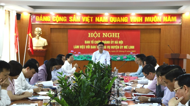 Ủy viên Ban Thường vụ, Trưởng Ban tổ chức Thành ủy Hà Nội Vũ Đức Bảo làm việc với Ban Thường vụ Huyện ủy Mê Linh - Ảnh 5.