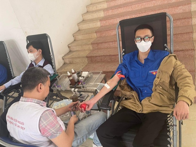 NHÌN LẠI THÁNG THANH NIÊN RỰC LỬA CỦA ĐOÀN XÃ TIỀN PHONG - Ảnh 2. NHÌN LẠI THÁNG THANH NIÊN RỰC LỬA CỦA ĐOÀN XÃ TIỀN PHONG - Ảnh 2.