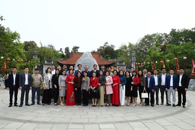 Hội nghị giao ban, ký kết thi đua cụm Văn phòng Huyện, Thị uỷ năm 2023 - Ảnh 9. Hội nghị giao ban, ký kết thi đua cụm Văn phòng Huyện, Thị uỷ năm 2023 - Ảnh 9.
