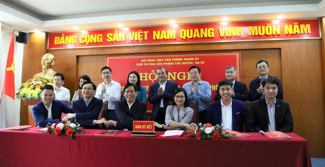 Hội nghị giao ban, ký kết thi đua cụm Văn phòng Huyện, Thị uỷ năm 2023 - Ảnh 5. Hội nghị giao ban, ký kết thi đua cụm Văn phòng Huyện, Thị uỷ năm 2023 - Ảnh 5.