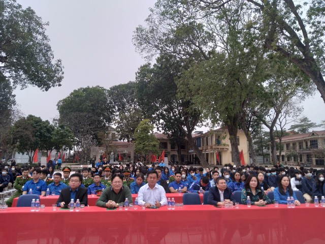 Huyện Đoàn Mê Linh phát động Tháng Thanh niên năm 2023 - Ảnh 1. Huyện Đoàn Mê Linh phát động Tháng Thanh niên năm 2023 - Ảnh 1.